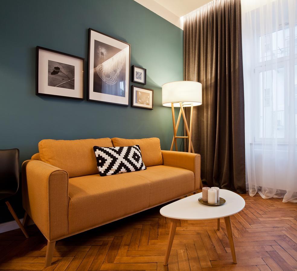 Apartment Cosy Design Ii