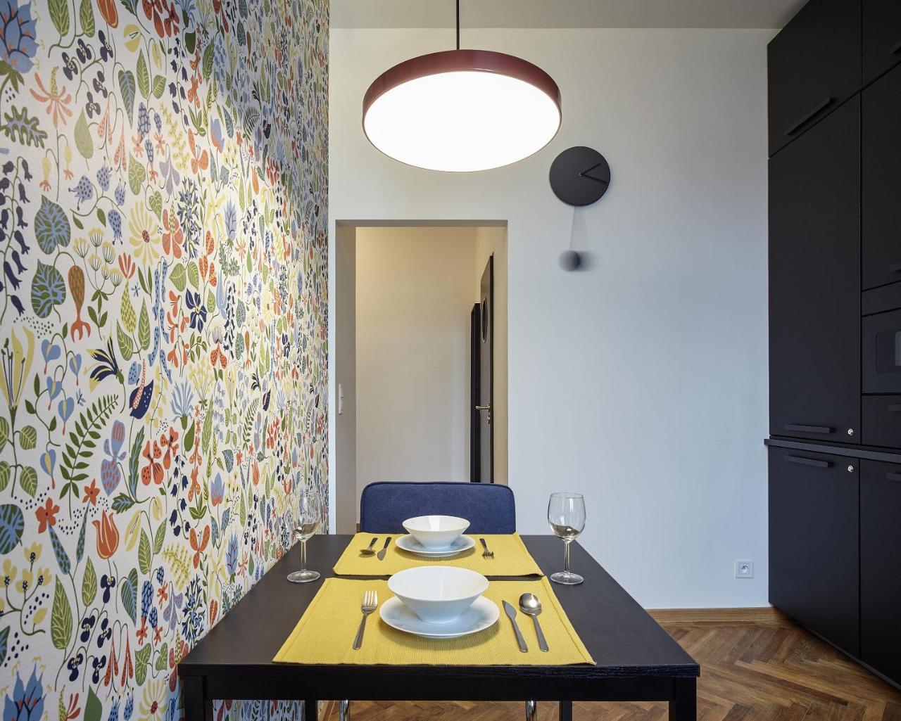 Apartment Cosy Design Ii